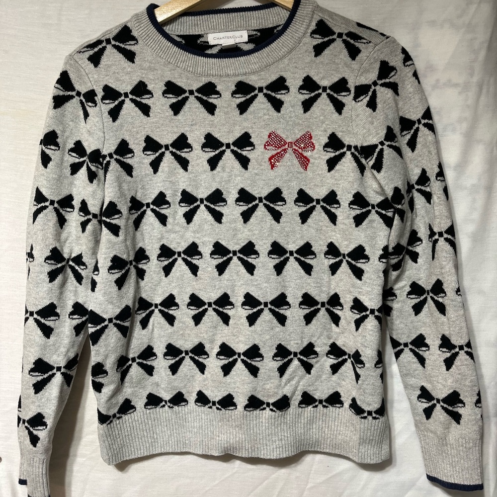 Charter Club Gray and Black Crew Neck Sweater with Bow Pattern
